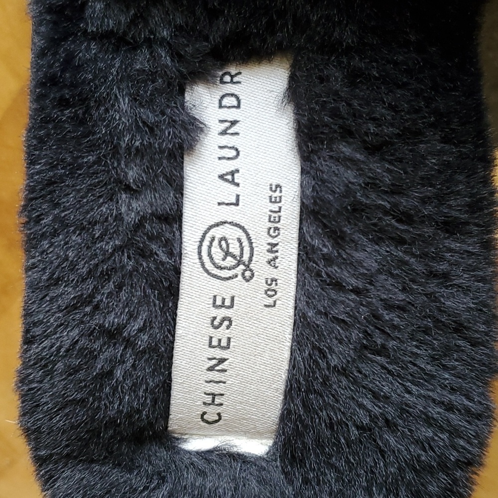 Chinese Laundry slippers - Picture 4 of 8